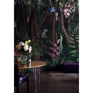LOOKS NO FOREST 18053-2