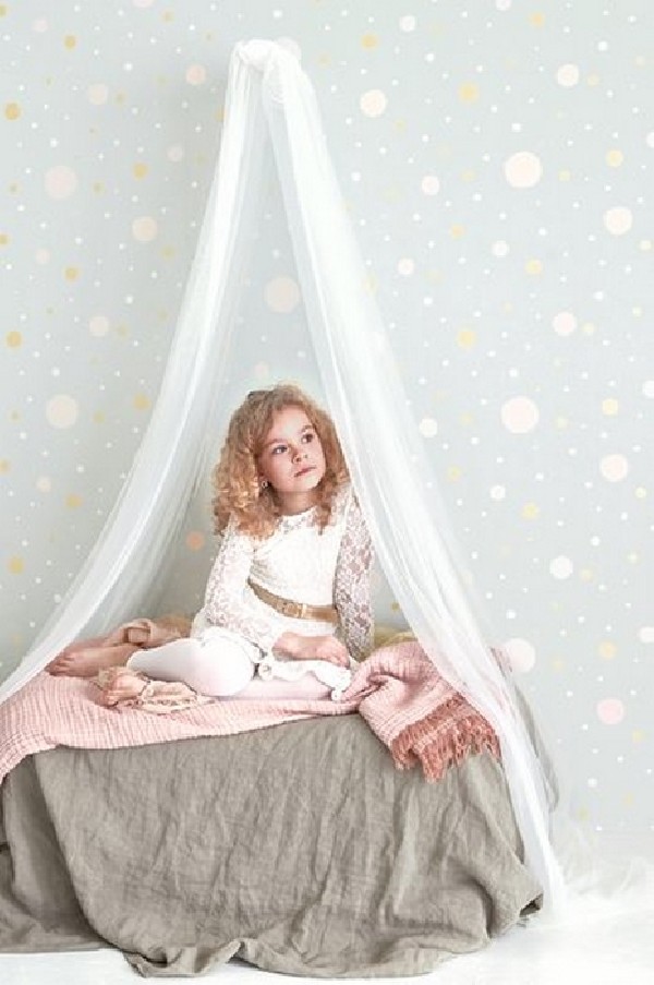 Wallpaper Confetti Grey-Gold 117-01 - MAJVILLAN