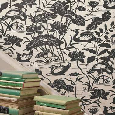 Heron &amp; Lotus Flor B...