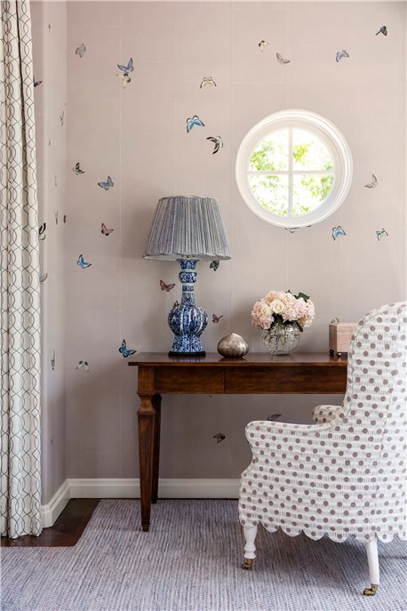 Butterflies Butterflies Full custom on Lilac Hint India tea paper