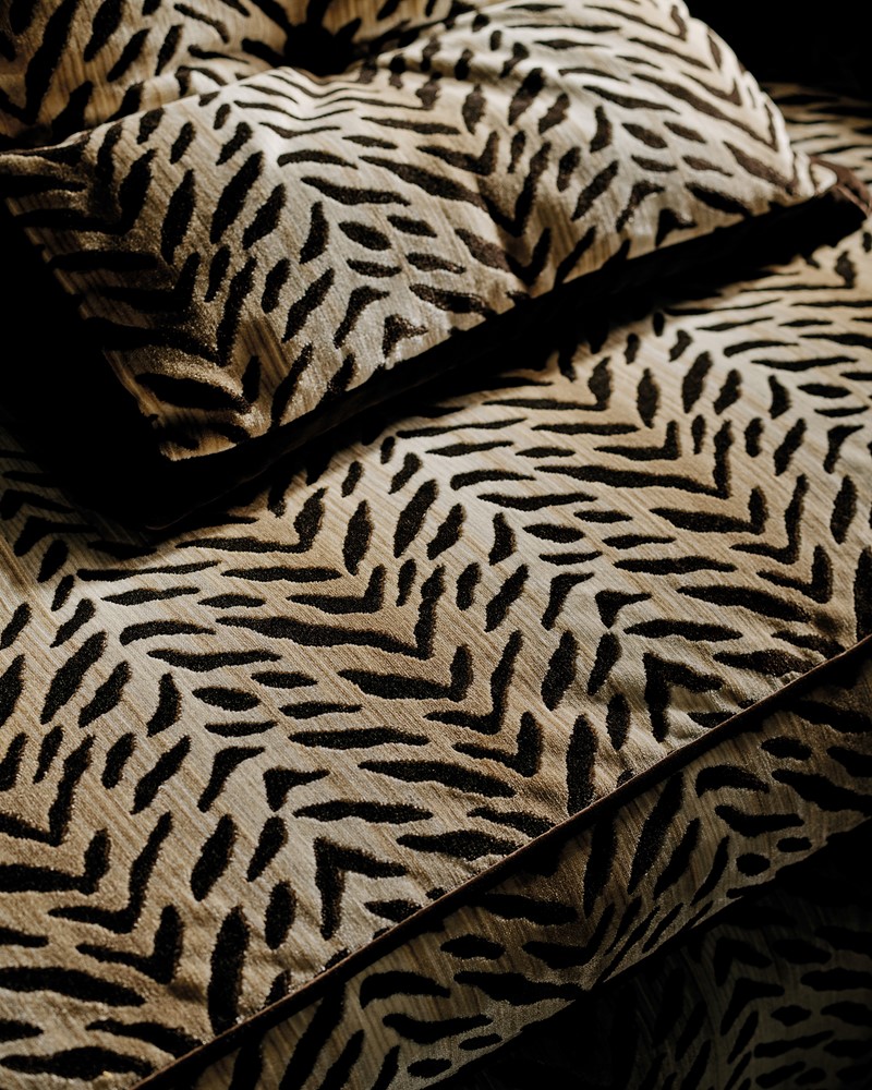 Tigre Charcoal F4861-01