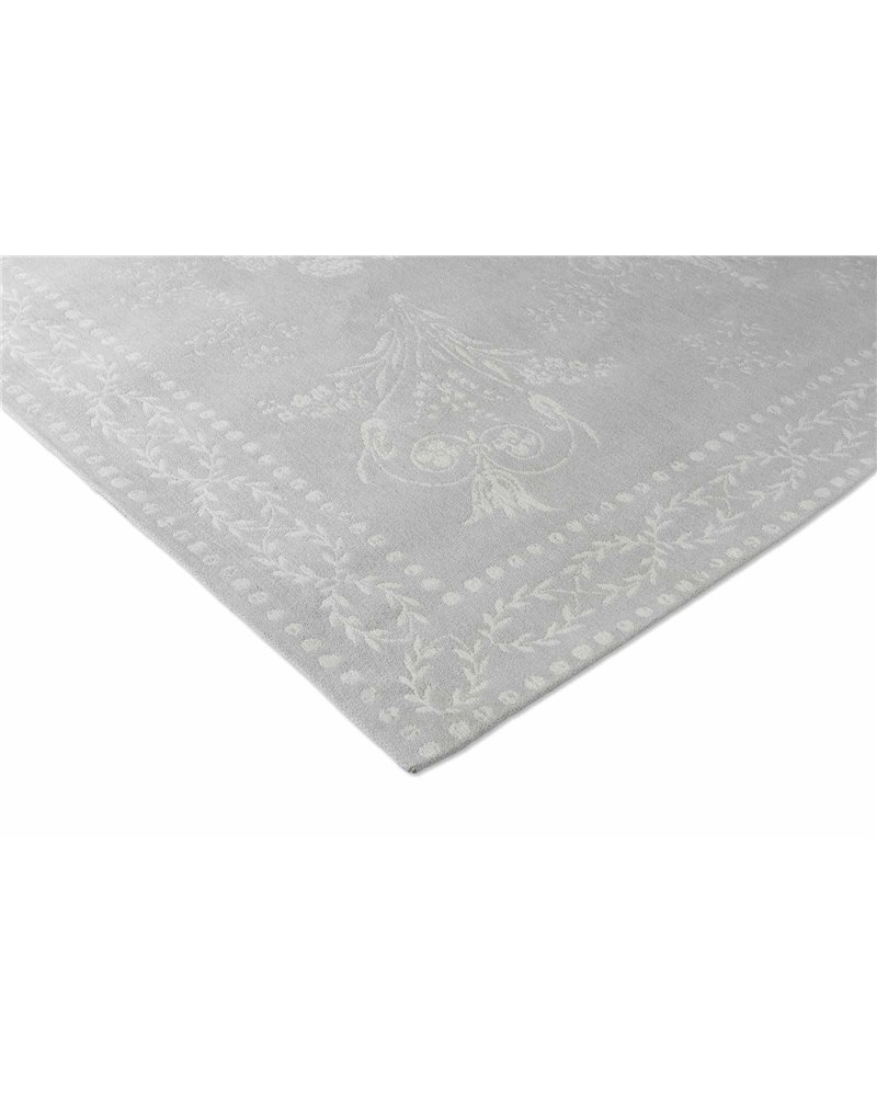 Josette Dove Grey 081401