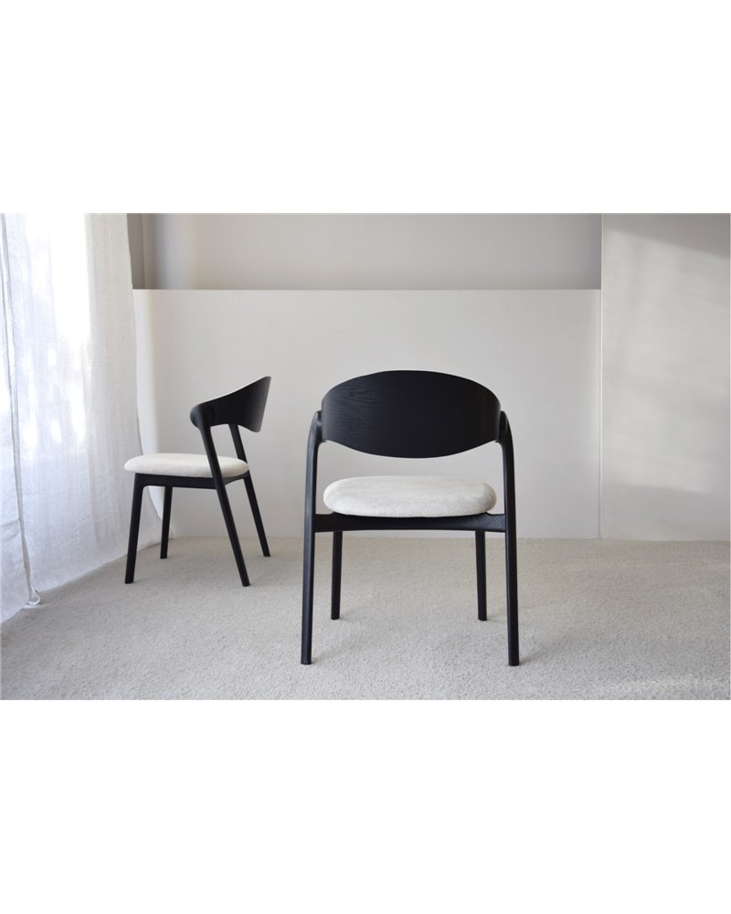 SET 2 SILLAS LEA. MADERA.NEGRO BEIGE