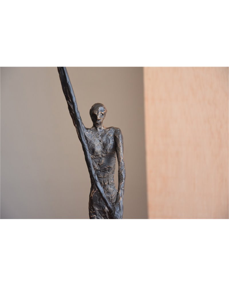 ESCULTURA HOMBRE EN METAL Nº4