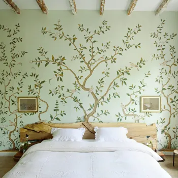IMG GUSTAVIAN GARDEN